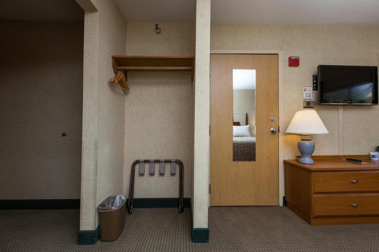 Hotel Commodores
